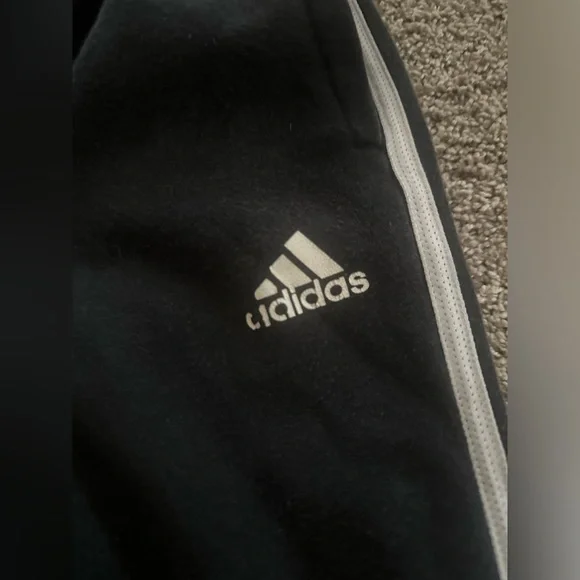 Men’s M Adidas Sweatpants - Picture 3 of 4